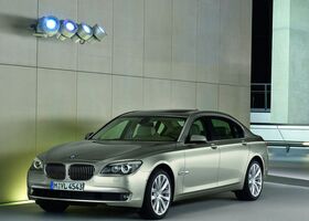 БМВ 7 Серия, Седан 2011 - н.в. (F02) 750Li xDrive