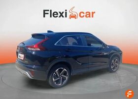Міцубісі Eclipse Cross 2022 у Європі на Automoto.ua Чорний Міцубісі Eclipse Cross, об'ємом двигуна 2.36 л та пробігом 82 тис. км за 23876 $, фото 6 на Automoto.ua