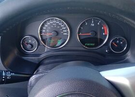 Джип Compass, об'ємом двигуна 2.14 л та пробігом 259 тис. км за 7322 $, фото 14 на Automoto.ua