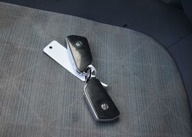 Фольксваген ID.3 2020 в Европе на Automoto.ua Белый Фольксваген ID.3, объемом двигателя 0 л и пробегом 154 тыс. км за 11192 $, фото 21 на Automoto.ua