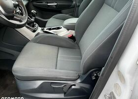 Форд Сі-Макс 2011 у Європі на Automoto.ua Білий Форд Сі-Макс, об'ємом двигуна 1 л та пробігом 224 тис. км за 18900 $, фото 15 на Automoto.ua
