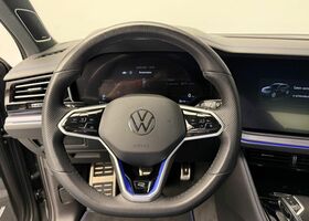 Фольксваген Туарег 2024 в Европе на Automoto.ua Серый Фольксваген Туарег, объемом двигателя 3 л и пробегом 66 тыс. км за 85020 $, фото 12 на Automoto.ua