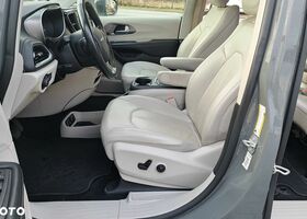 Крайслер Pacifica, об'ємом двигуна 3.61 л та пробігом 105 тис. км за 33888 $, фото 24 на Automoto.ua