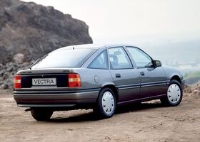 Опель Вектра, Хетчбек 1988 - 1995 A CC 2.0 i 16V