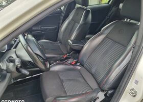 Альфа Ромео Giulietta 2012 у Європі на Automoto.ua Білий Альфа Ромео Giulietta, об'ємом двигуна 1 л та пробігом 197 тис. км за 6901 $, фото 9 на Automoto.ua