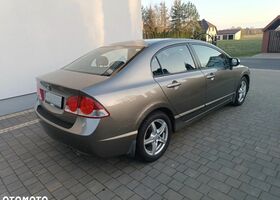 Хонда Цивик, объемом двигателя 1.8 л и пробегом 244 тыс. км за 3110 $, фото 2 на Automoto.ua