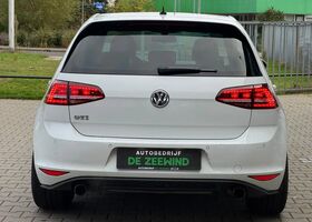 Фольксваген Гольф ГТІ 2013 у Європі на Automoto.ua Білий Фольксваген Гольф ГТІ, об'ємом двигуна 1.98 л та пробігом 221 тис. км за 11063 $, фото 14 на Automoto.ua