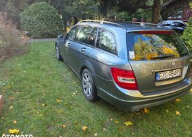 Мерседес Ц-Клас 2011 у Європі на Automoto.ua Сірий Мерседес Ц-Клас, об'ємом двигуна 2.14 л та пробігом 269 тис. км за 7967 $, фото 2 на Automoto.ua