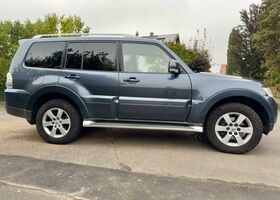 Міцубісі Паджеро 2009 у Європі на Automoto.ua Синій Міцубісі Паджеро, об'ємом двигуна 0 л та пробігом 260 тис. км за 12500 $, фото 4 на Automoto.ua