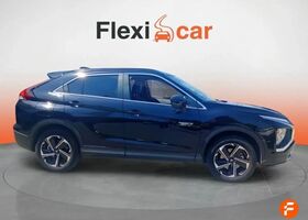 Міцубісі Eclipse Cross 2022 у Європі на Automoto.ua Чорний Міцубісі Eclipse Cross, об'ємом двигуна 2.36 л та пробігом 82 тис. км за 23876 $, фото 7 на Automoto.ua