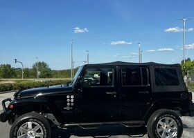 Джип Wrangler, об'ємом двигуна 3.61 л та пробігом 204 тис. км за 29158 $, фото 2 на Automoto.ua