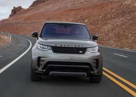 Land Rover Discovery 2017 на тест-драйве, фото 2