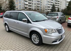 Лянча Voyager, об'ємом двигуна 2.78 л та пробігом 299 тис. км за 6263 $, фото 1 на Automoto.ua