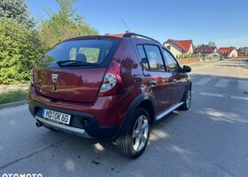 Дачия Sandero StepWay, объемом двигателя 1.6 л и пробегом 106 тыс. км за 4514 $, фото 1 на Automoto.ua