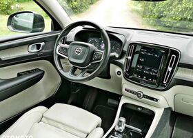 Вольво XC40, об'ємом двигуна 1.97 л та пробігом 145 тис. км за 25227 $, фото 35 на Automoto.ua