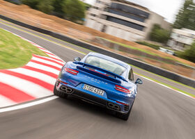 Porsche 911 2017 изображение 7 Porsche 911 2017 на тест-драйве, фото 7