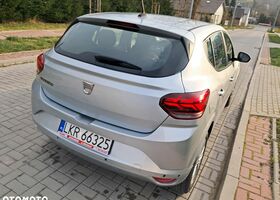 Дачія Sandero, об'ємом двигуна 1 л та пробігом 9 тис. км за 10734 $, фото 4 на Automoto.ua