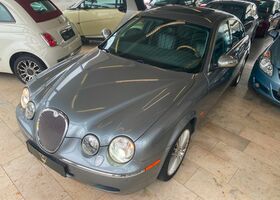 Сірий Ягуар S-Type, об'ємом двигуна 2.72 л та пробігом 99 тис. км за 10916 $, фото 1 на Automoto.ua