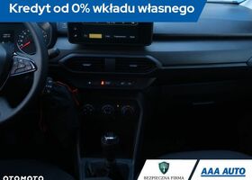 Дачія Sandero, об'ємом двигуна 1 л та пробігом 16 тис. км за 11231 $, фото 12 на Automoto.ua