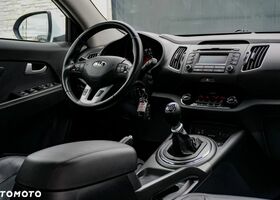 Киа Sportage, объемом двигателя 1.59 л и пробегом 193 тыс. км за 10043 $, фото 27 на Automoto.ua