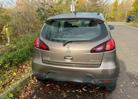 Міцубісі Кольт 2013 у Європі на Automoto.ua Коричневий Міцубісі Кольт, об'ємом двигуна 0 л та пробігом 67 тис. км за 1700 $, фото 8 на Automoto.ua