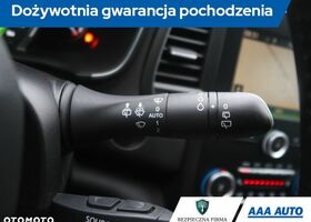 Рено Меган, объемом двигателя 1.6 л и пробегом 192 тыс. км за 9935 $, фото 19 на Automoto.ua