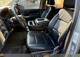 Шевроле Сильверадо 2016 в Европе на Automoto.ua Серебряный Шевроле Сильверадо, объемом двигателя 5.3 л и пробегом 209 тыс. км за 46176 $, фото 10 на Automoto.ua