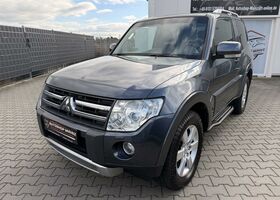 Міцубісі Паджеро 2007 у Європі на Automoto.ua Сірий Міцубісі Паджеро, об'ємом двигуна 3.2 л та пробігом 153 тис. км за 14999 $, фото 1 на Automoto.ua