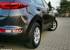 Кіа Sportage, об'ємом двигуна 1.59 л та пробігом 188 тис. км за 12959 $, фото 12 на Automoto.ua