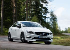 Volvo S60 2018 на тест-драйве, фото 2