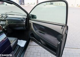 Аіксам Coupe, об'ємом двигуна 0.4 л та пробігом 32 тис. км за 7106 $, фото 15 на Automoto.ua