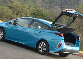 Toyota Prius 2019 на тест-драйві, фото 7