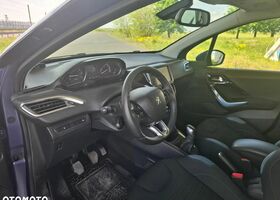 Пежо 208, объемом двигателя 1.2 л и пробегом 106 тыс. км за 5378 $, фото 8 на Automoto.ua