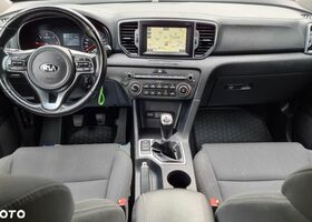 Кіа Sportage, об'ємом двигуна 1.69 л та пробігом 147 тис. км за 14449 $, фото 3 на Automoto.ua