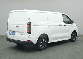 Форд Транзит Кастом 2025 в Европе на Automoto.ua Форд Транзит Кастом, объемом двигателя 2.49 л и пробегом 10 тыс. км за 41347 $, фото 3 на Automoto.ua