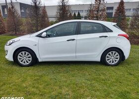 Хендай i30, об'ємом двигуна 1.4 л та пробігом 256 тис. км за 5162 $, фото 4 на Automoto.ua