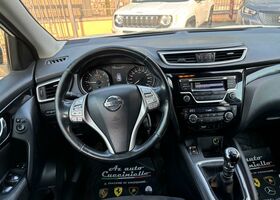 Ніссан Кашкай 2015 у Європі на Automoto.ua Білий Ніссан Кашкай, об'ємом двигуна 1.46 л та пробігом 149 тис. км за 7900 $, фото 9 на Automoto.ua