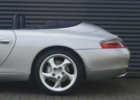 Серый Порше 996, объемом двигателя 3.39 л и пробегом 193 тыс. км за 26857 $, фото 12 на Automoto.ua