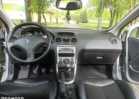 Пежо 308, объемом двигателя 2 л и пробегом 201 тыс. км за 2916 $, фото 21 на Automoto.ua