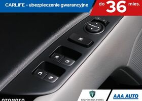 Кіа Stonic, об'ємом двигуна 1.58 л та пробігом 166 тис. км за 10799 $, фото 17 на Automoto.ua