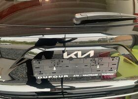 Черный Киа e-Niro, объемом двигателя 0 л и пробегом 11 тыс. км за 42015 $, фото 5 на Automoto.ua