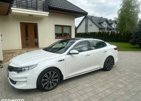 Киа Оптима, объемом двигателя 1.69 л и пробегом 207 тыс. км за 14039 $, фото 6 на Automoto.ua