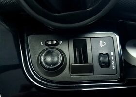 Шевроле Спарк 2010 в Европе на Automoto.ua Серебряный Шевроле Спарк, объемом двигателя 1 л и пробегом 87 тыс. км за 3798 $, фото 10 на Automoto.ua