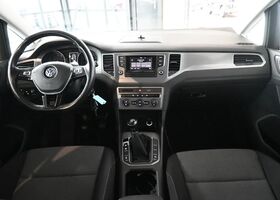 Фольксваген Гольф Спортсван 2015 у Європі на Automoto.ua Чорний Фольксваген Гольф Спортсван, об'ємом двигуна 1.2 л та пробігом 145 тис. км за 11582 $, фото 1 на Automoto.ua