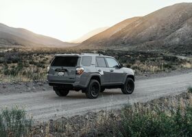 Toyota 4Runner 2017 на тест-драйве, фото 8