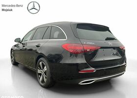 Мерседес Ц-Класс 2024 в Европе на Automoto.ua Черный Мерседес Ц-Класс, объемом двигателя 1 л и пробегом 1 тыс. км за 51744 $, фото 4 на Automoto.ua
