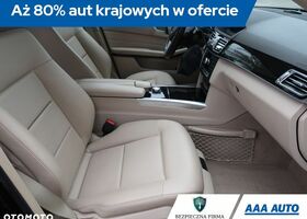 Мерседес Е-Класс, объемом двигателя 2.14 л и пробегом 99 тыс. км за 20086 $, фото 9 на Automoto.ua