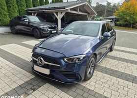 Мерседес Ц-Клас 2023 у Європі на Automoto.ua Синій Мерседес Ц-Клас, об'ємом двигуна 1 л та пробігом 32 тис. км за 23366 $, фото 2 на Automoto.ua