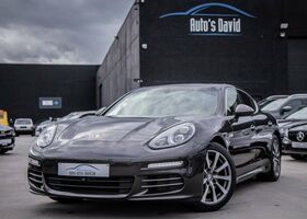 Сірий Порше Panamera, об'ємом двигуна 3 л та пробігом 146 тис. км за 43149 $, фото 11 на Automoto.ua