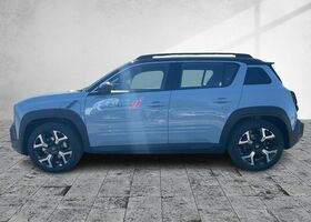 Рено R 4 2025 в Европе на Automoto.ua Синий Рено R 4, объемом двигателя 0 л и пробегом 195 тыс. км за 40845 $, фото 1 на Automoto.ua